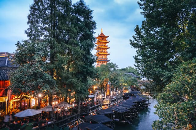 雨后乌镇夜景