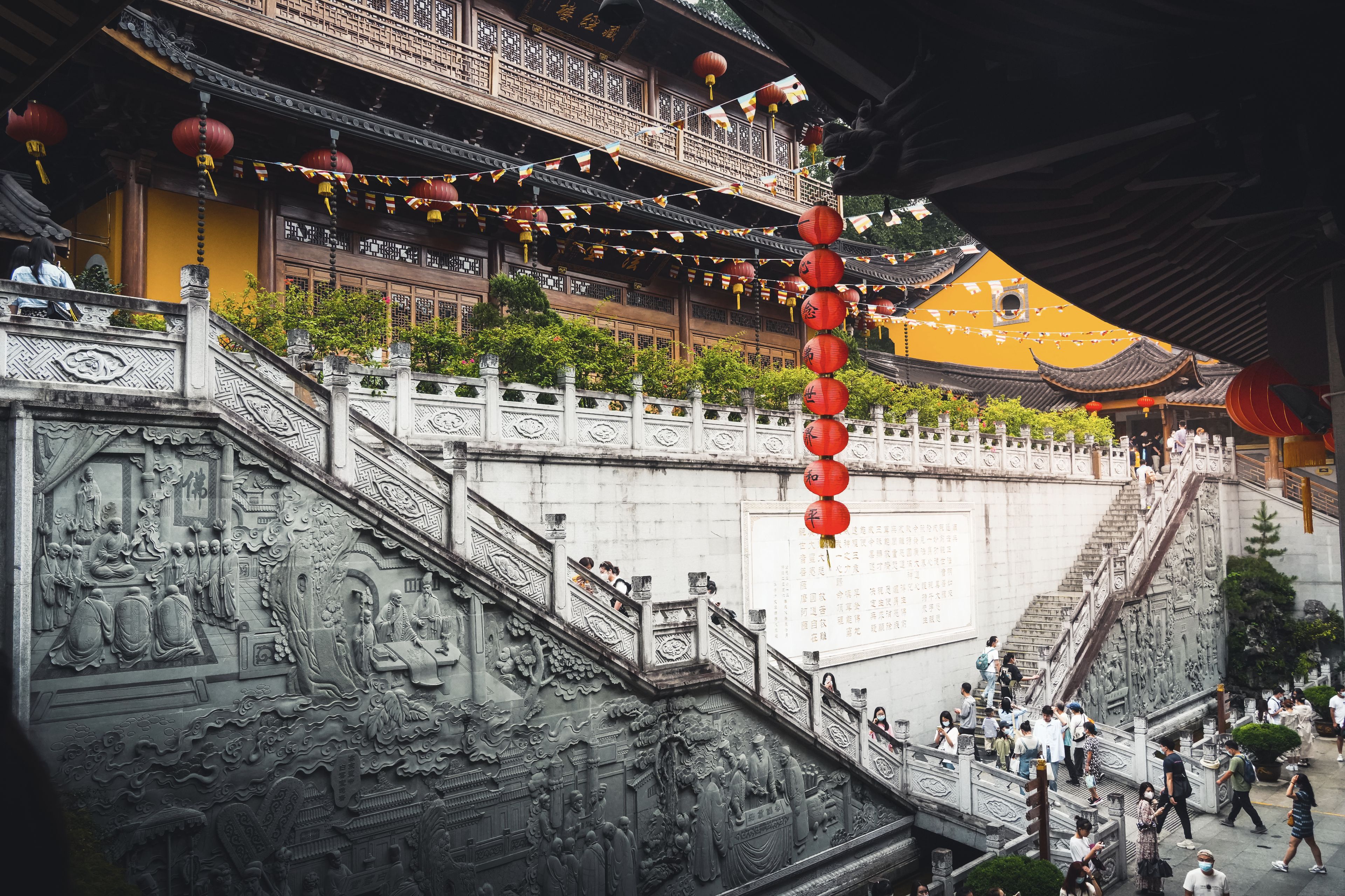 古鸡鸣寺