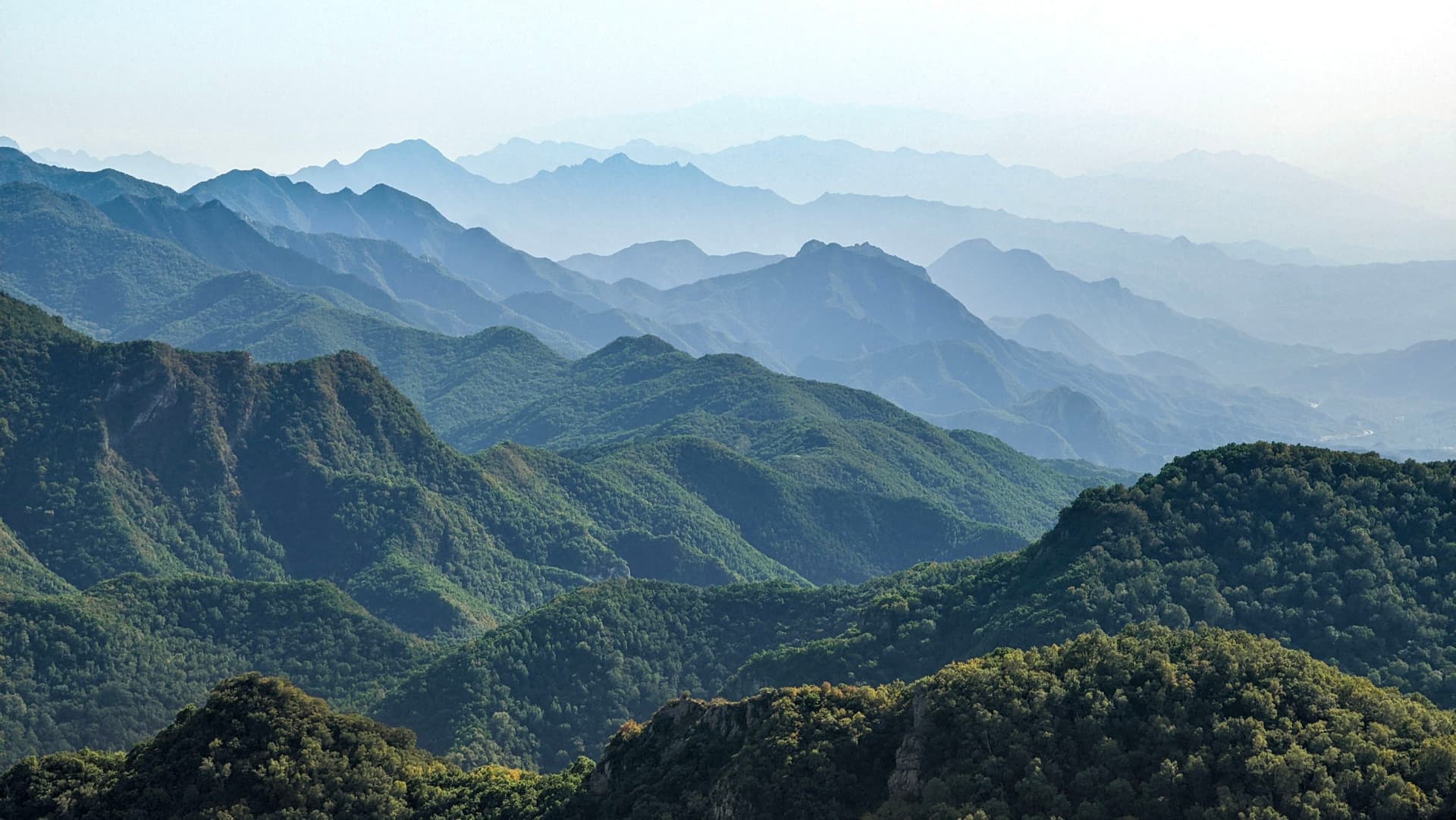 层峦太行山脉